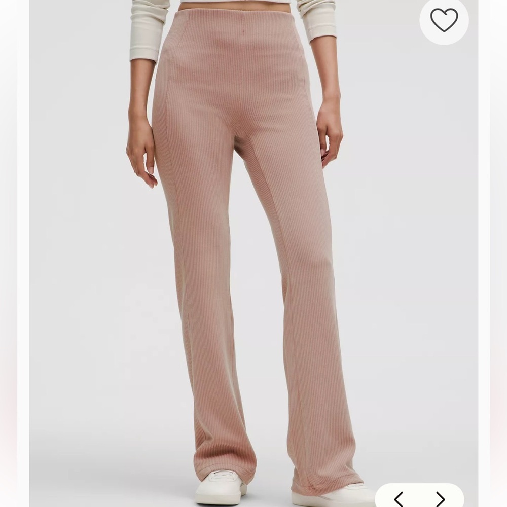 Lululemon Ribbed Softstreme Flared Pant Regular Twilight Rose Size 4 NWT